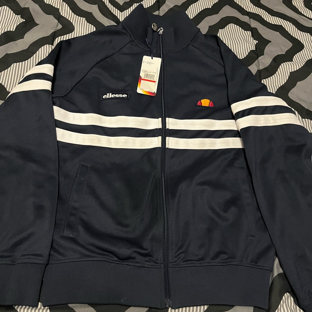 Ellesse jacket men xs worn once slightly need a wash and will be brand new 10/10
